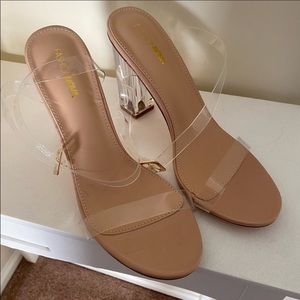 Fashion nova heels. Brand New. Never worn. Size: 10.